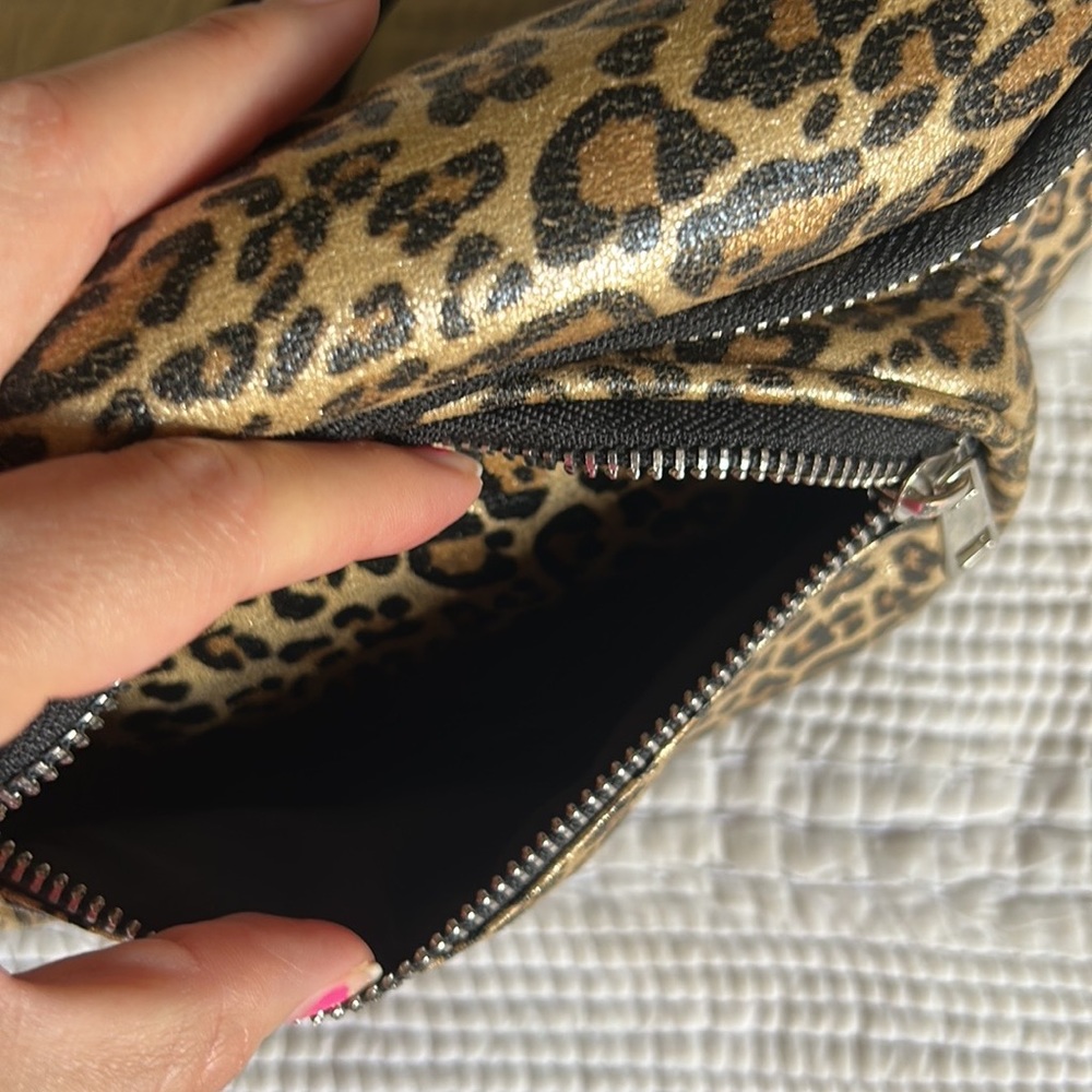 Leopard bumbag - Picture 7 of 7